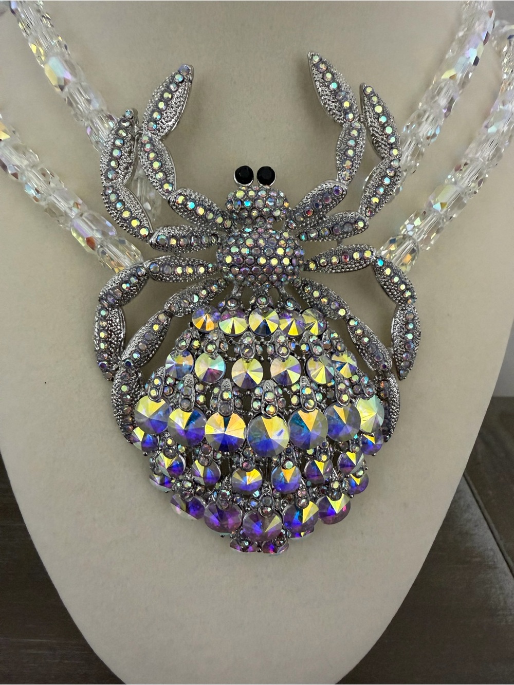 Eye Candy Iridescent Crystal Spider Statement Necklace Halloween - Picture 4 of 7